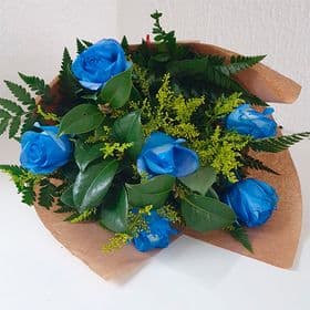 thumb-buque-com-6-rosas-azuis-2
